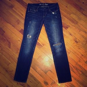 American Eagle straight legged stretch jean